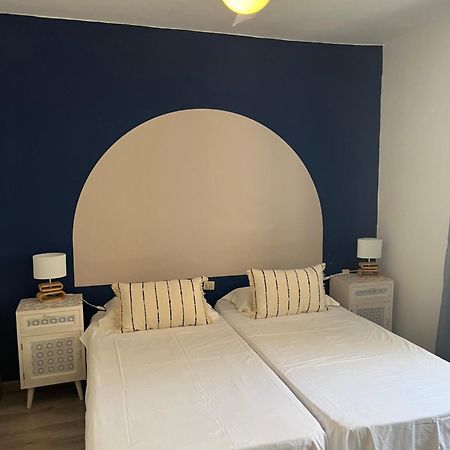 Cornelia'S Home Tc2 Playa Лос Кристианос Экстерьер фото